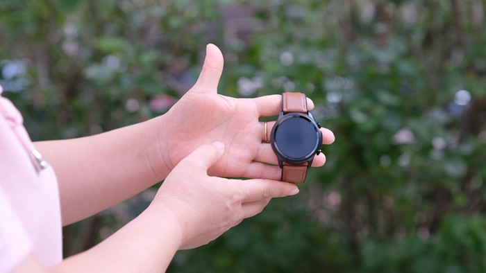 dido e55s Pro评测：数以“腕”计，健康指标随手掌握