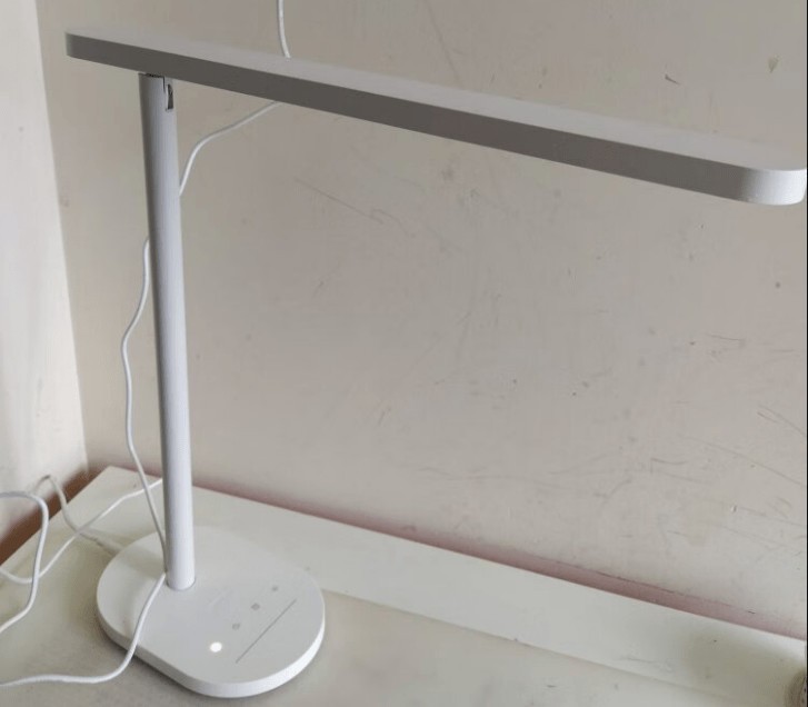 台灯显色指数多少好？显示指数90以上的台灯推荐