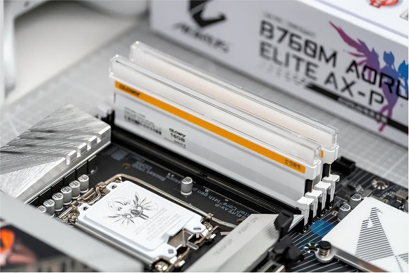 颜值绝绝子，新款雕妹主板，B760M AORUS ELITE AX-P装机分享