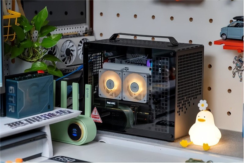 颜值绝绝子，新款雕妹主板，B760M AORUS ELITE AX-P装机分享