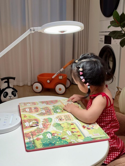 儿童照明灯led哪个好？平价护眼台灯的省钱还是赔健康？