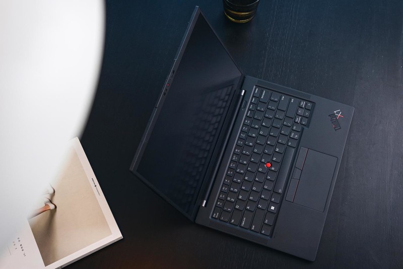 升级到准标压处理器？来自进化后 ThinkPad X1 Carbon 2022 的体验