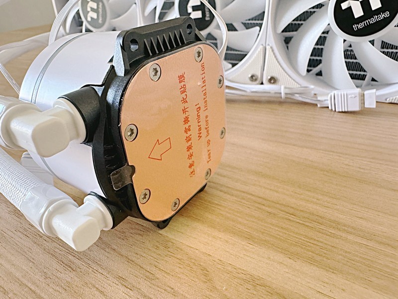 钢影透EX海景房机箱装机：支持360水冷加10风扇位，不负其名