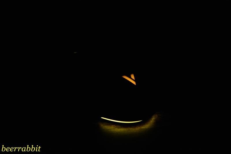 雷柏V30W有线无线双模RGB鼠标测评：无线FPS游戏利器还暗藏彩蛋？