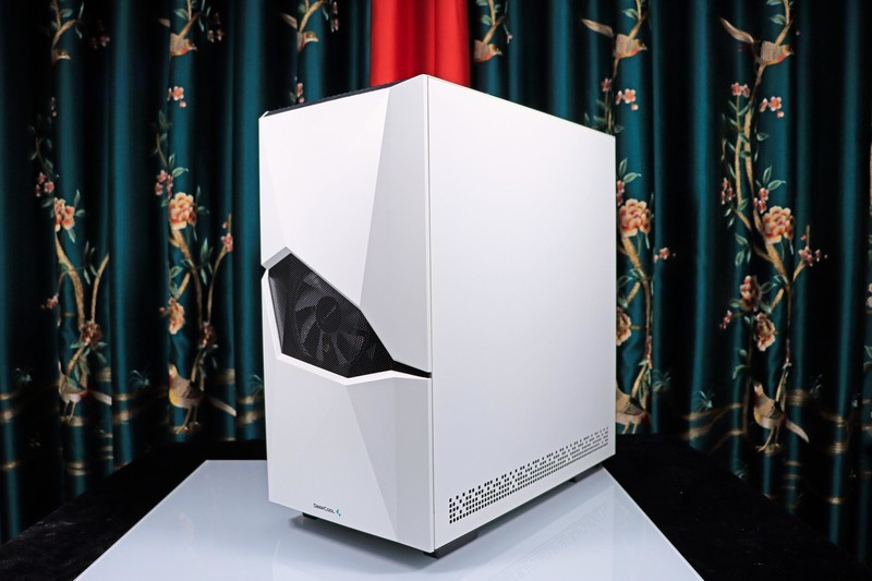 AMD R5 7600 + B650m 重炮手 + 6750XT + 雷克沙 D5 实战 10 款热门游戏