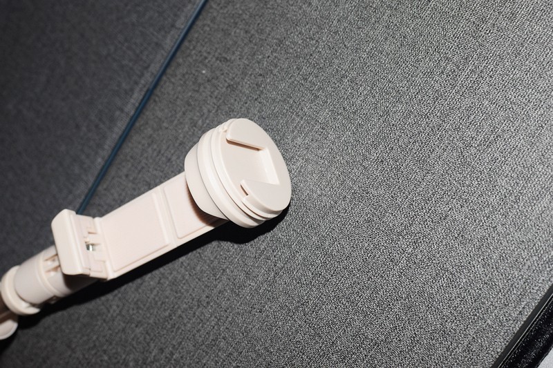 可以立起来的“落地自拍杆” SEAJIC落地开自拍杆