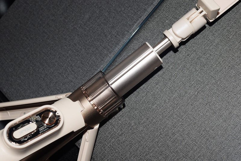 可以立起来的“落地自拍杆” SEAJIC落地开自拍杆