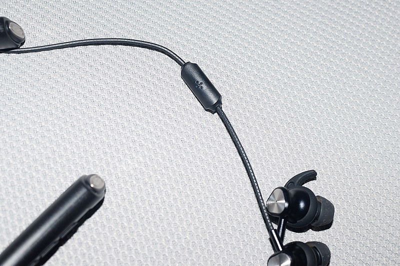 助听器那个品牌的最好 町石挂脖助听器怎么样 助听器最好的牌子推荐