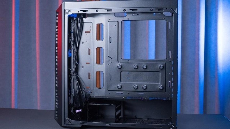 换机箱如换刀，酷冷至尊MB520 MESH神光RGB秀，老机器又支楞起来了