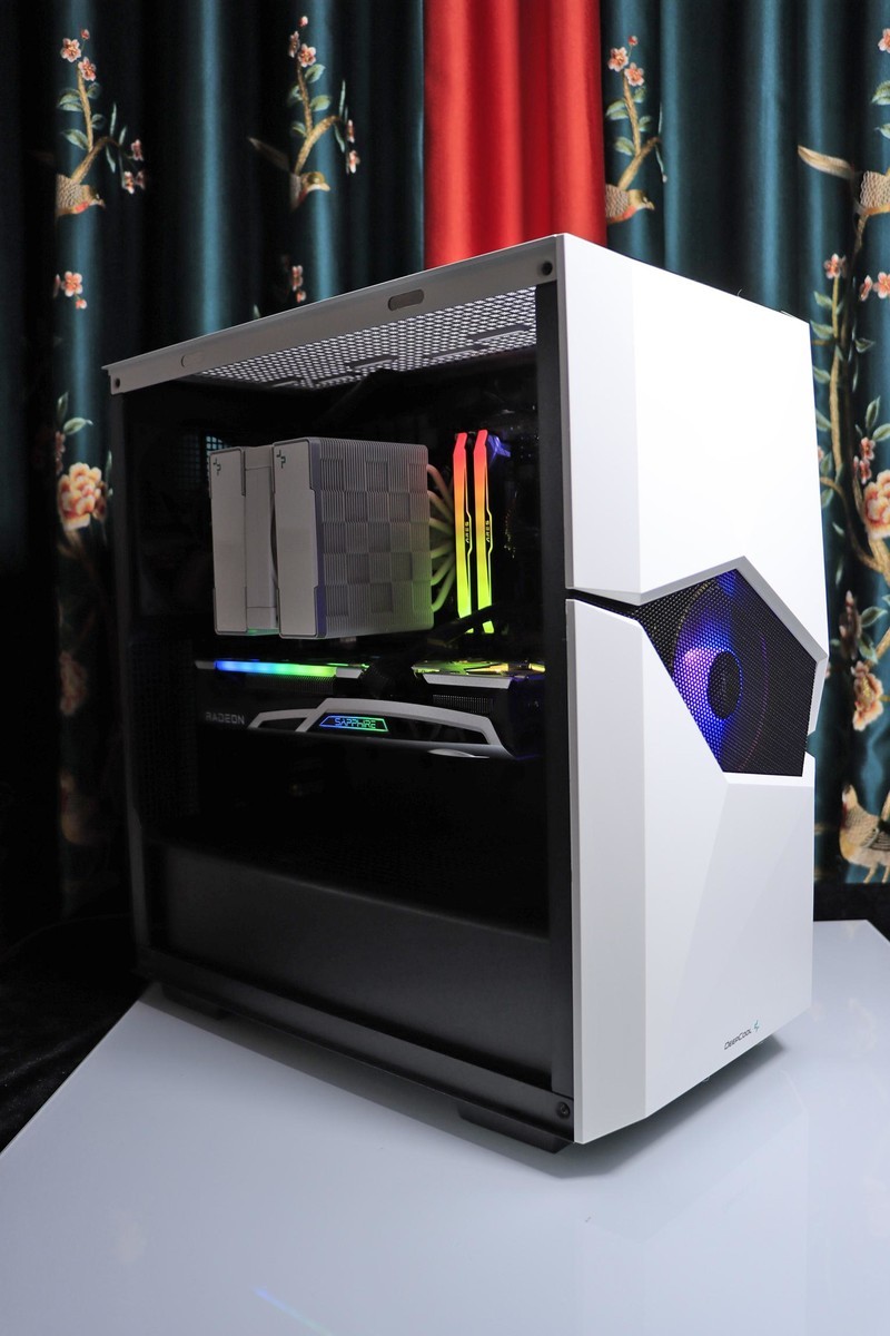 AMD R5 7600 + B650m 重炮手 + 6750XT + 雷克沙 D5 实战 10 款热门游戏