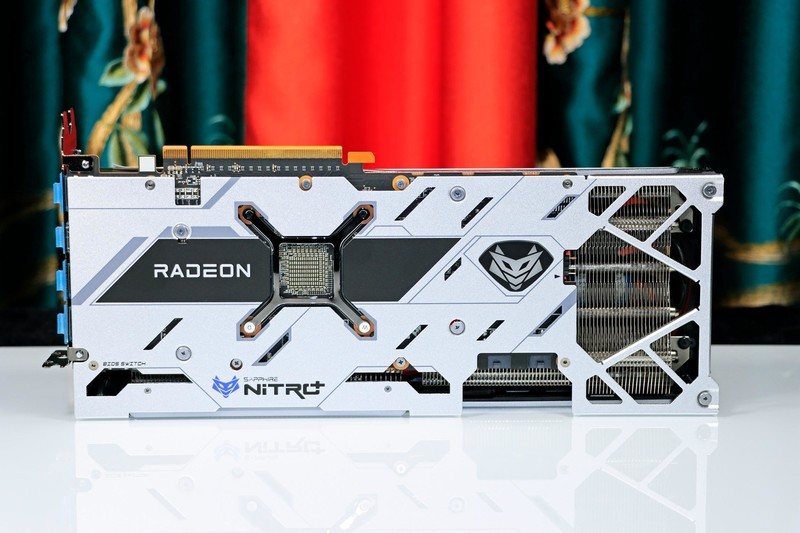 AMD R5 7600 + B650m 重炮手 + 6750XT + 雷克沙 D5 实战 10 款热门游戏