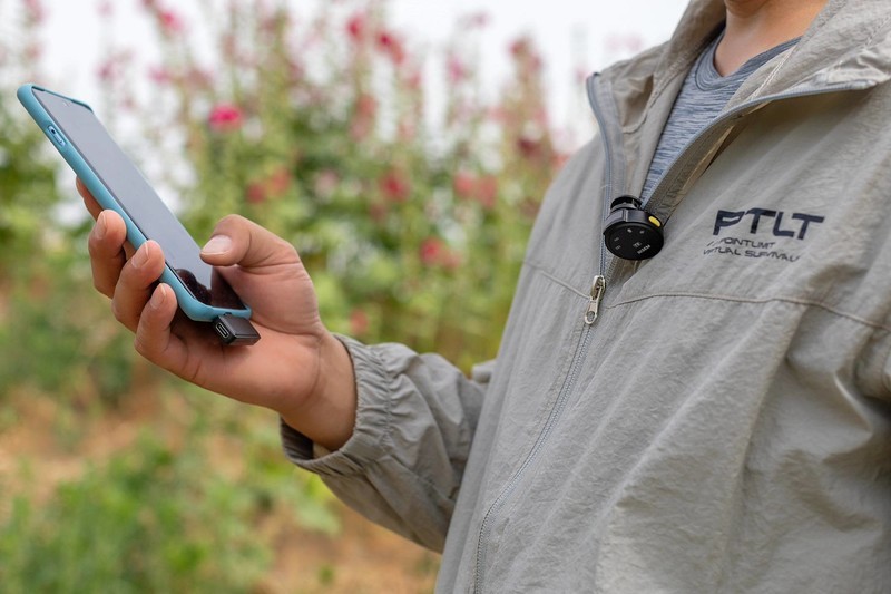 西圣Mike一拖二领夹麦克风，百元级收音神器还有谁？