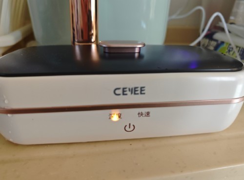 圣诞节送什么礼物给女孩子？2025年最让对象心动的10款圣诞礼物