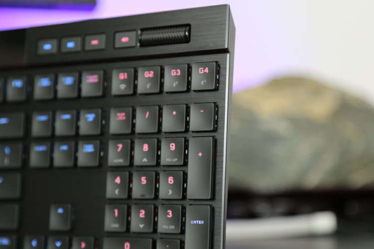 超薄旗键~海盗船K100 AIR无线机械键盘评测