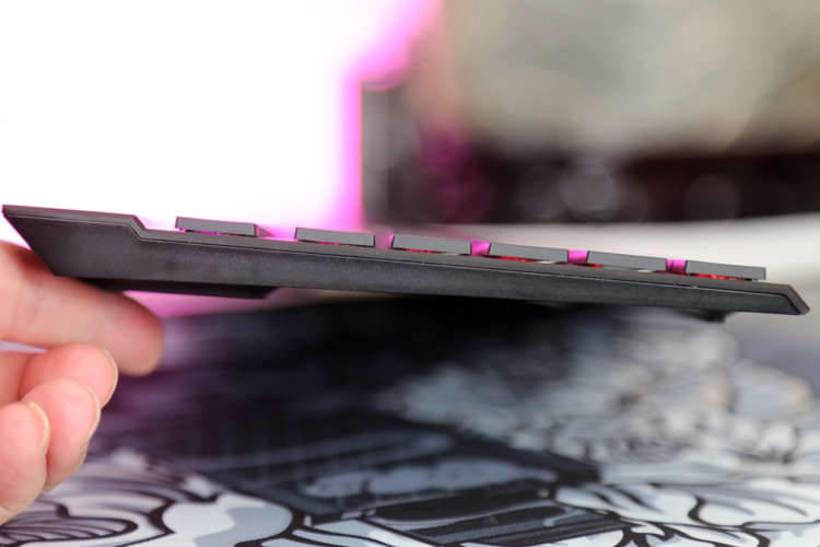 超薄旗键~海盗船K100 AIR无线机械键盘评测