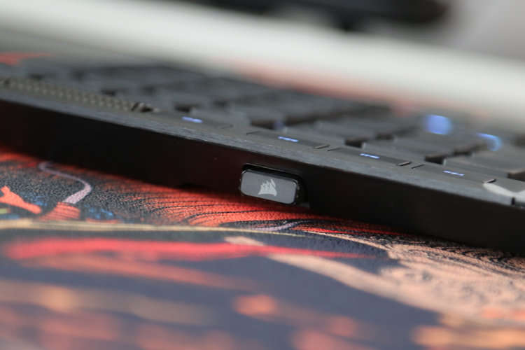 超薄旗键~海盗船K100 AIR无线机械键盘评测