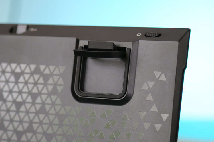 超薄旗键~海盗船K100 AIR无线机械键盘评测