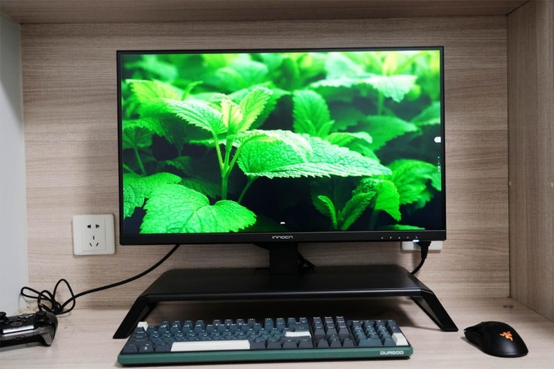 自带增高底座，精准色彩：INNOCN 27C1U Super为美术创作赋能！