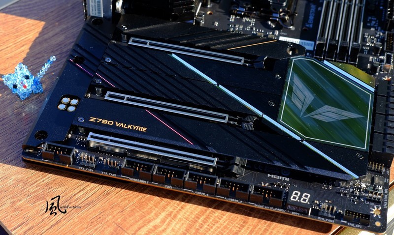 Intel Core i7-13700K水冷超频与ARC A770效能实测心得