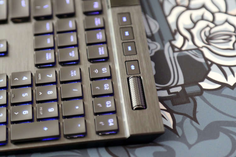 超薄旗键~海盗船K100 AIR无线机械键盘评测