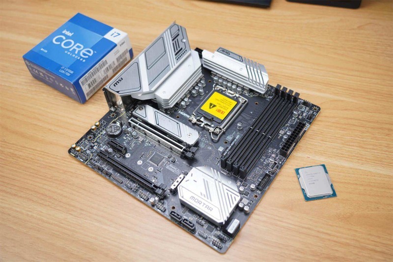 全键盘布局、支持改键、双模连接—keychron K5 pro矮轴键盘分享