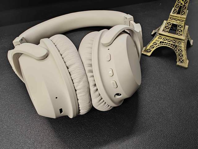 Final UX2000：让你爱上音乐的千元级降噪耳麦