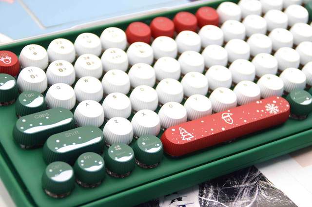 女性朋友的百搭外设，多模无线机械键盘雷柏ralemo Pre 5评测体验