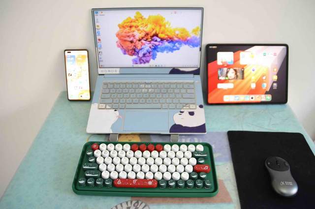 女性朋友的百搭外设，多模无线机械键盘雷柏ralemo Pre 5评测体验