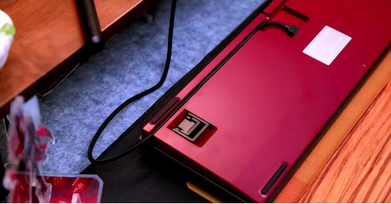 想要的都有，它还很便宜，台产机械键盘着实有点卷