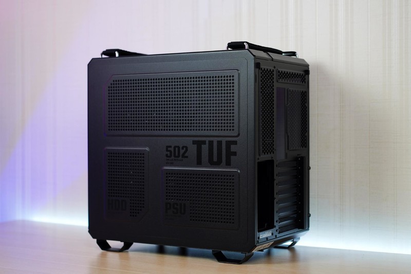 七彩虹iGame Z790D5+索泰RTX 4070 AMP+华硕TUF机电散装机作业