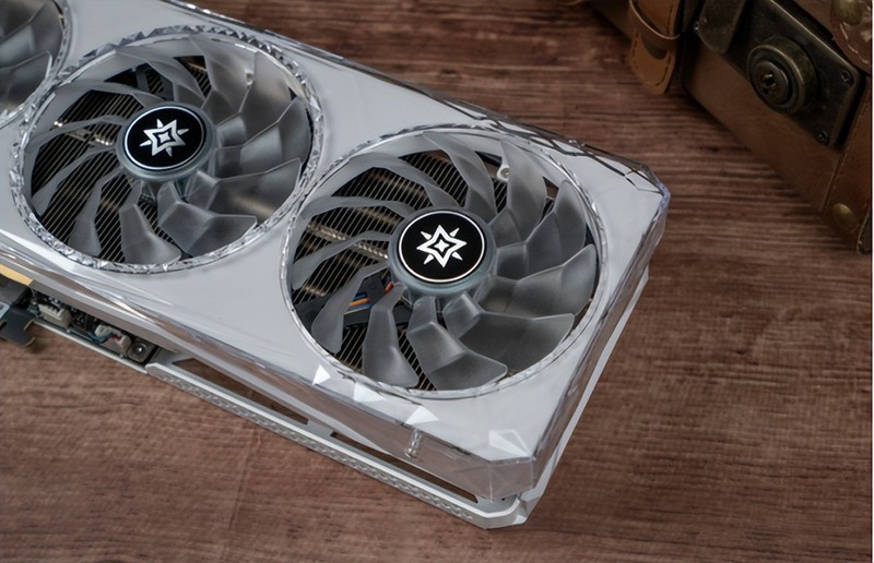 “SUPER”快，影驰 GeForce RTX 4070 SUPER 星曜 OC 评测！带你速闯AI新领域