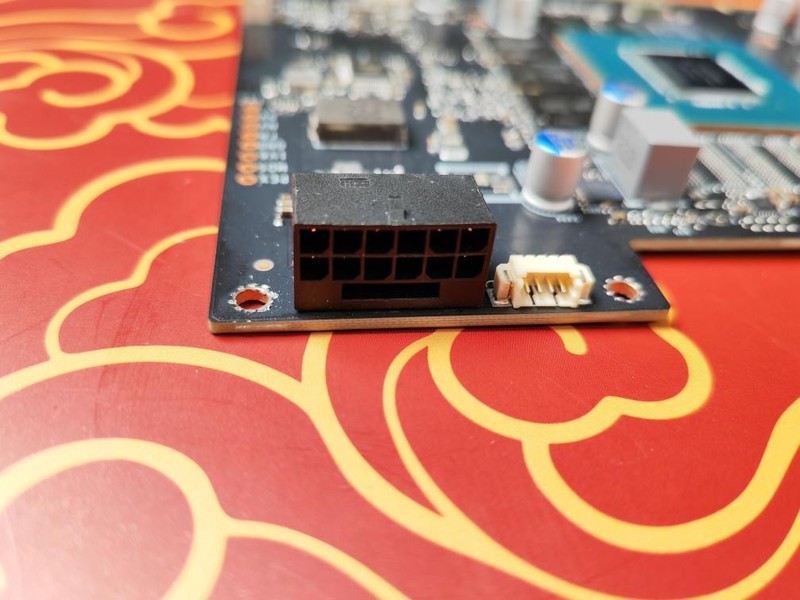 AI性能持续释放！耕升 GeForce RTX 4070 SUPER 星极皓月 OC 评测解禁