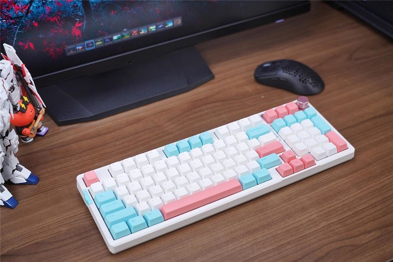 送给女孩子的定制键盘，采用Gasket结构，黑爵AK966陪你过七夕