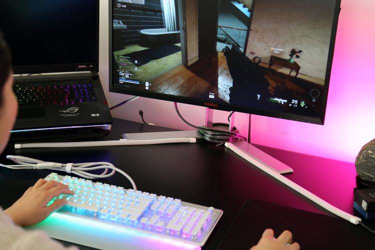 2022最漂亮ARGB键盘：冰豹Vulcan II Max机械键盘评测体验