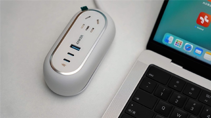 小身材多功能！安克65W便携多口充排插实测：出门带一个就够了