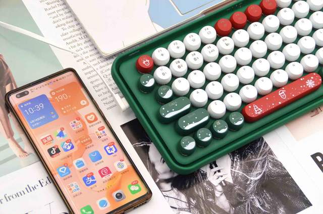 女性朋友的百搭外设，多模无线机械键盘雷柏ralemo Pre 5评测体验