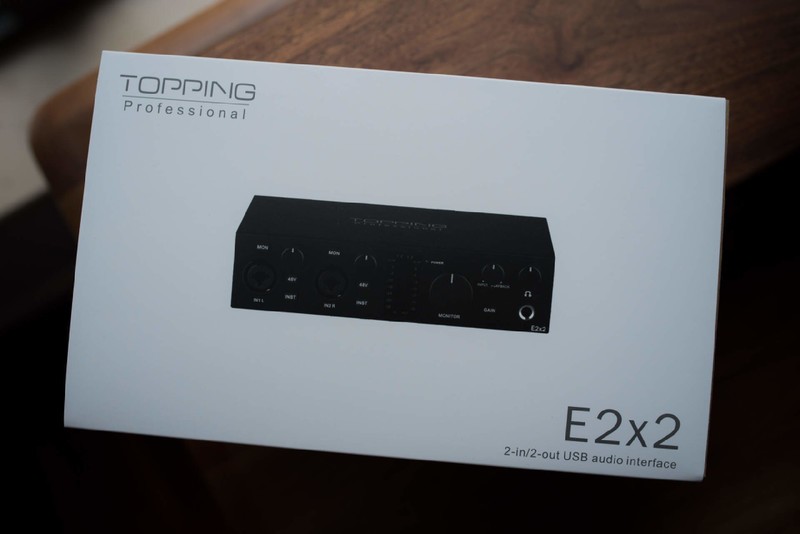 买声卡送话放，真硬核科学机来了——TOPPING拓品E2x2