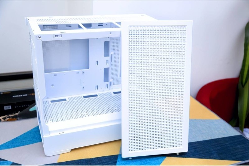 圆梦海景房，大家觉得光污染装机这样如何？