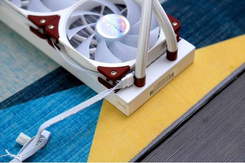 圆梦海景房，大家觉得光污染装机这样如何？