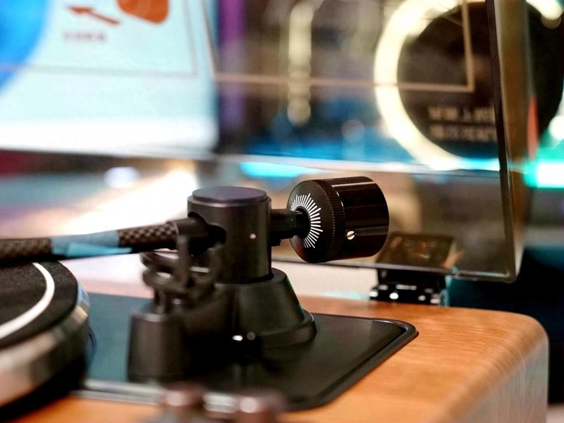 以纯粹致敬经典，Syitren/赛塔林PARON黑胶唱片机给我带来什么