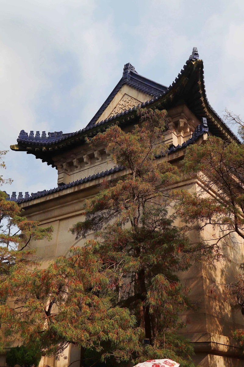 游览南京中山陵风景区