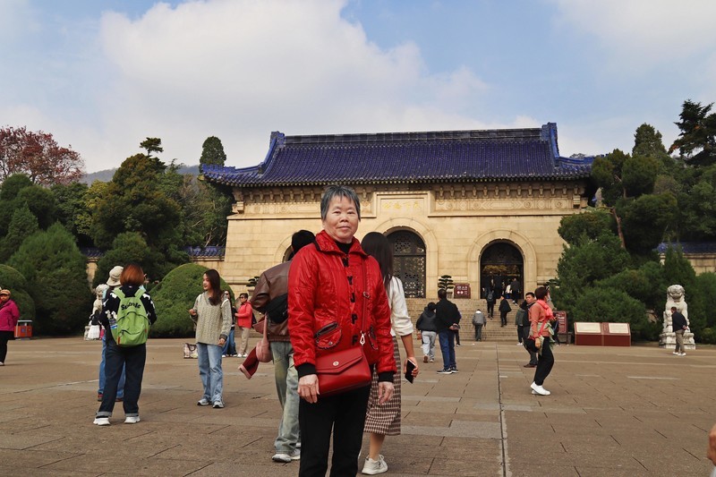 游览南京中山陵风景区