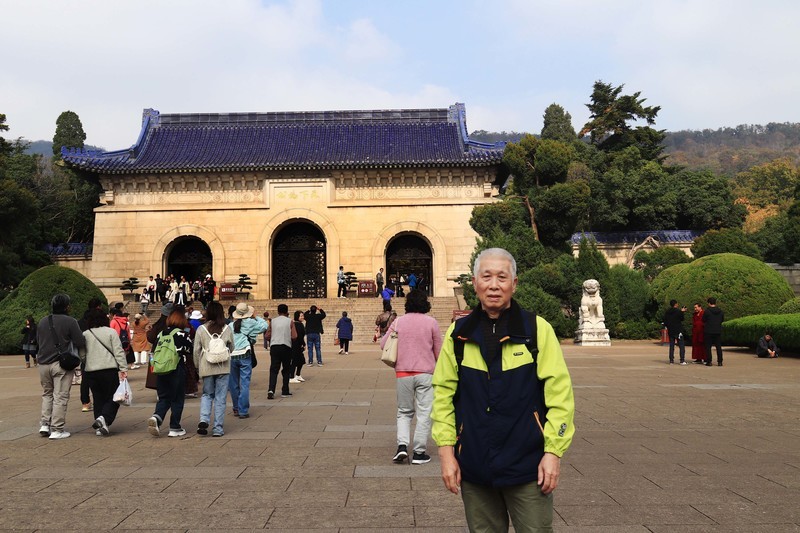 游览南京中山陵风景区