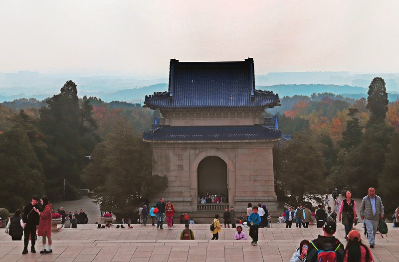 游览南京中山陵风景区