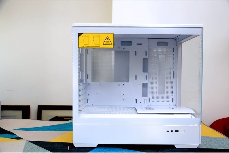 圆梦海景房，大家觉得光污染装机这样如何？