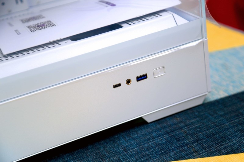 圆梦海景房，大家觉得光污染装机这样如何？