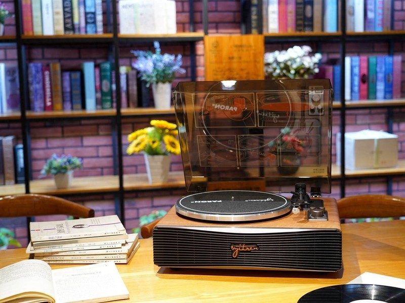 以纯粹致敬经典，Syitren/赛塔林PARON黑胶唱片机给我带来什么