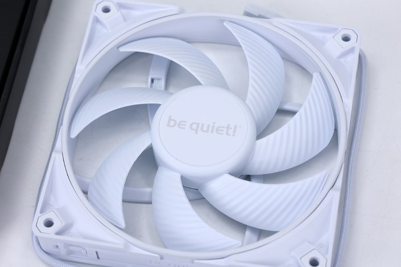 炎夏主机降温有妙招！德商德静界SILENT WINGS 4风扇装机实测分享