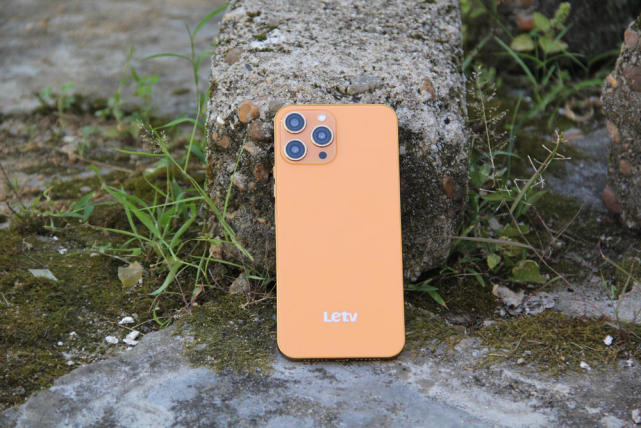 乐视Y2 Pro：国产芯+国产HMS，或许是国产至强百元机