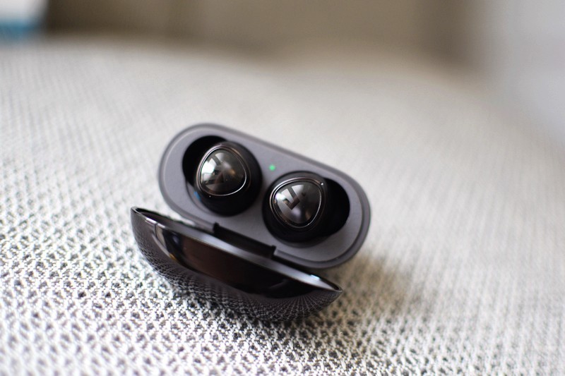 亮瞎我眼 SOUNDPEATS Engine4无线蓝牙耳机